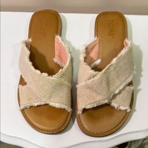 Toms Cream Cross-Strap Sandals with Frayed Edges